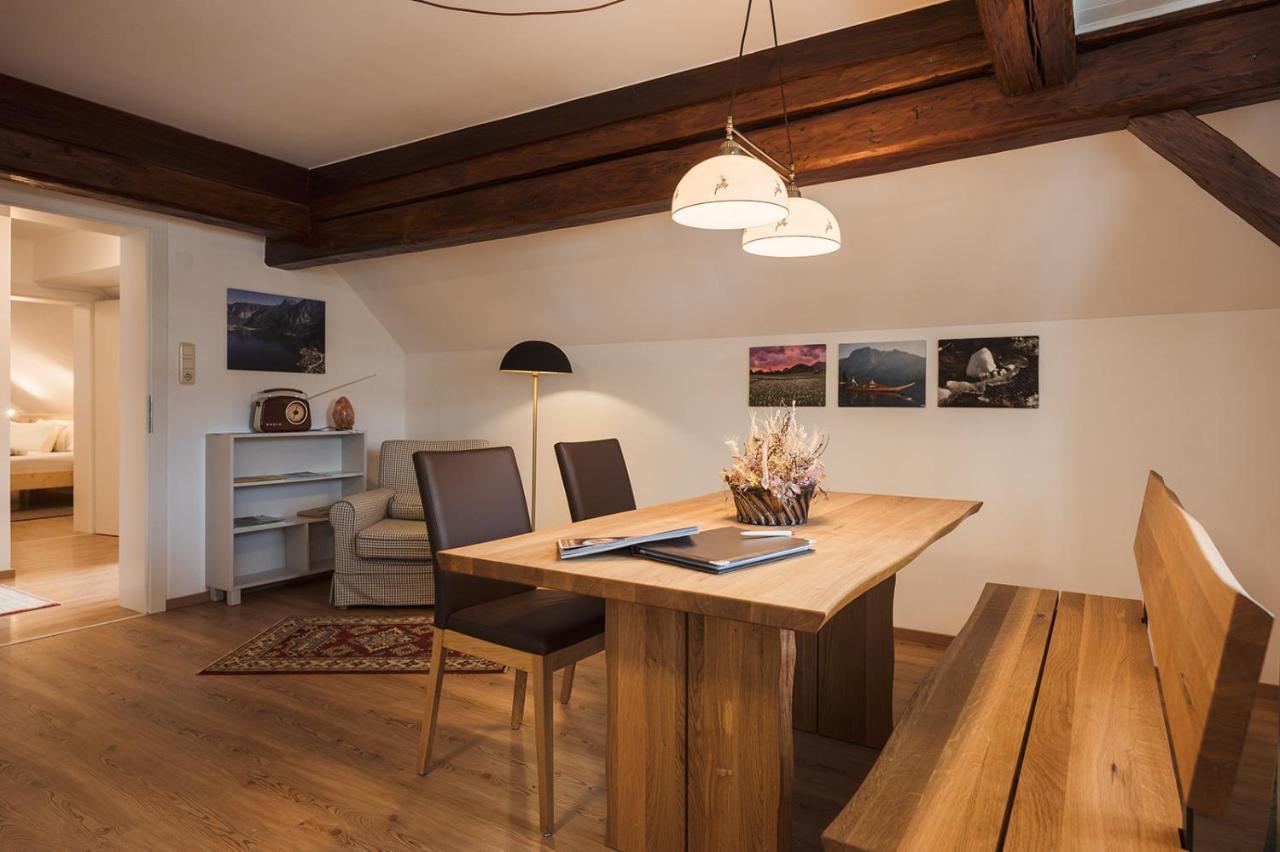 Altes Pfarrhaus Leilighet Altaussee Eksteriør bilde